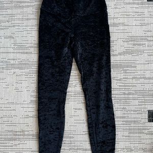 Black Lululemon Wunder Lounge High Rise 28” Crushed Velvet Leggings.